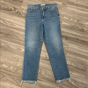 Madewell Cropped Jeans in Classic Blue